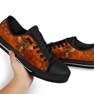 Bee Low Top Shoes Brown for Men & Women Apparel